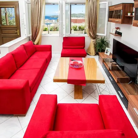Villa Irene Syros