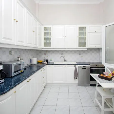 Villa Irene Syros *